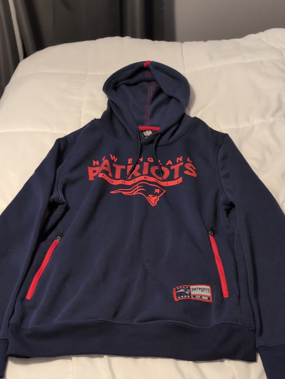 NFL Team Apparel New England Patriots Hoodie Men's Medium - Blue & Red Zip Pocke